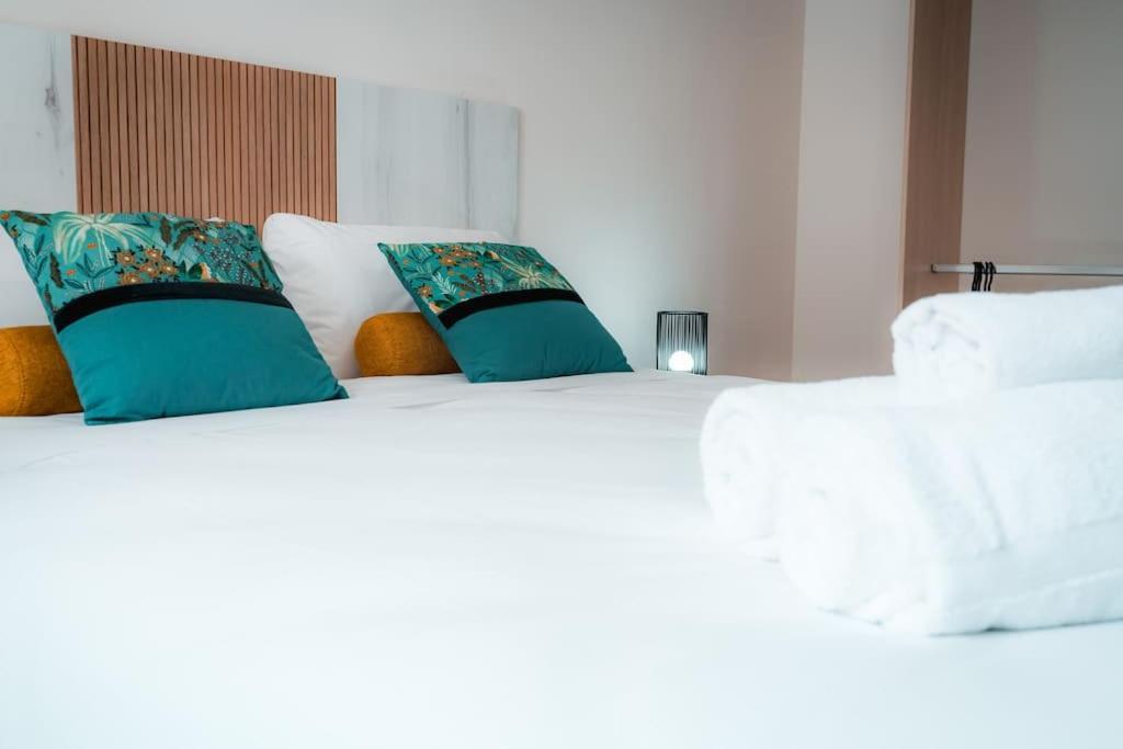 Qh Caldeleria Vieja Appartement Granada Buitenkant foto