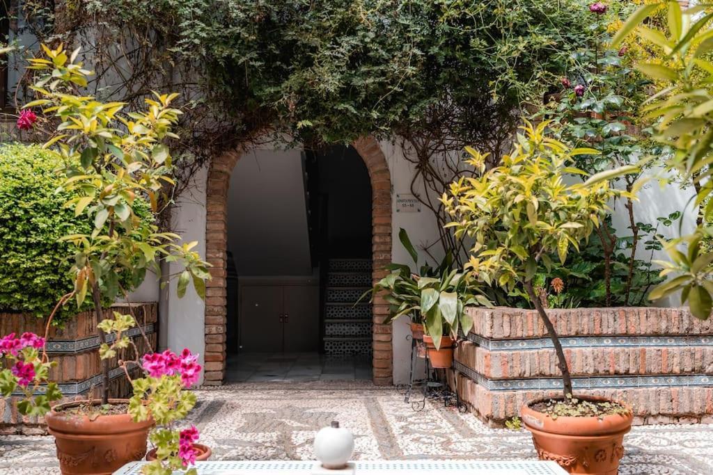 Qh Caldeleria Vieja Appartement Granada Buitenkant foto