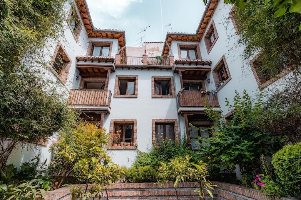 Qh Caldeleria Vieja Appartement Granada Buitenkant foto